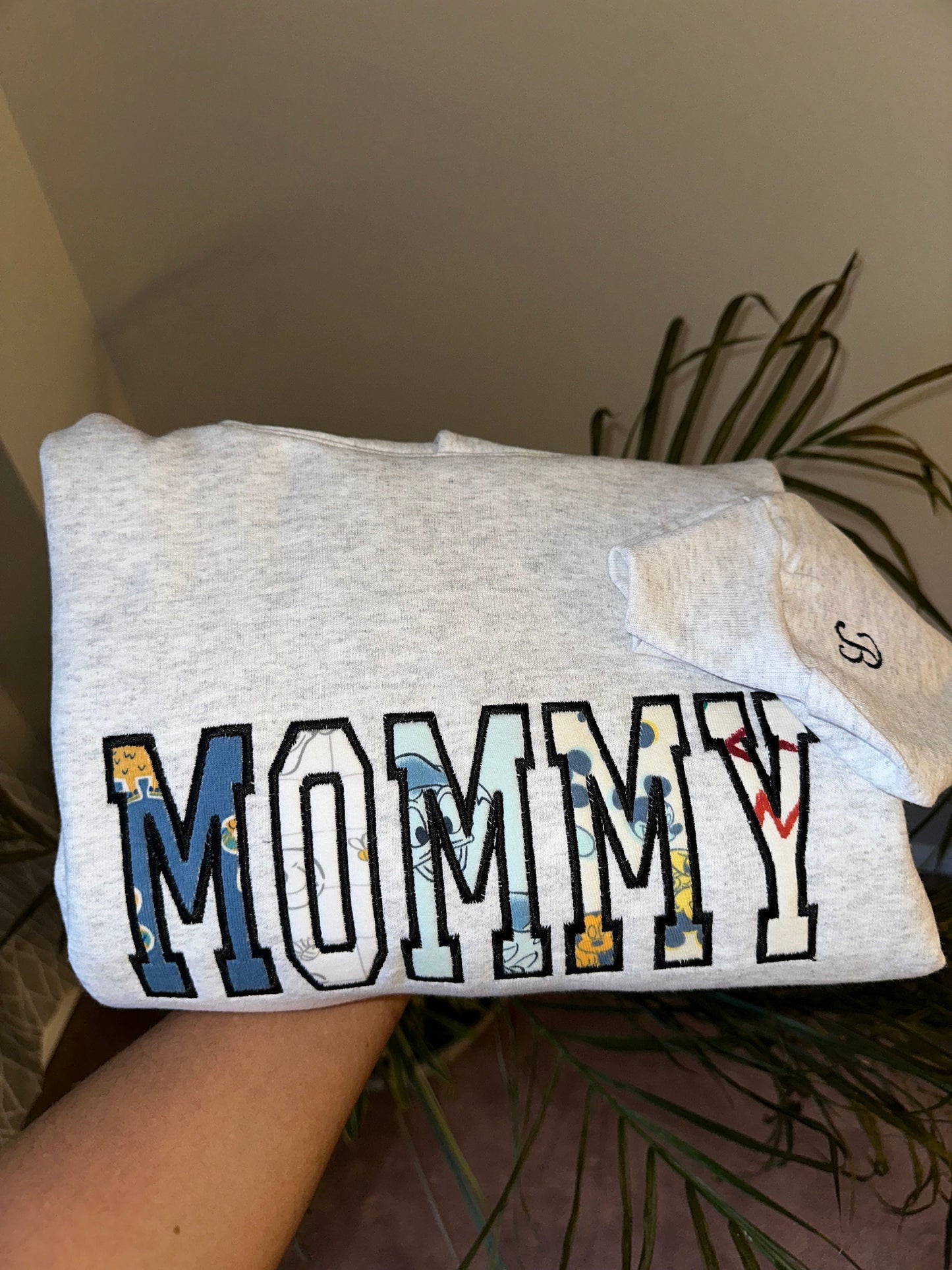 Mommy Embroidered Baby Outfit Keepsake Applique Sweatshirt | Simple Mama Pullover, Gift for Mom, Personalized mommy Shirt