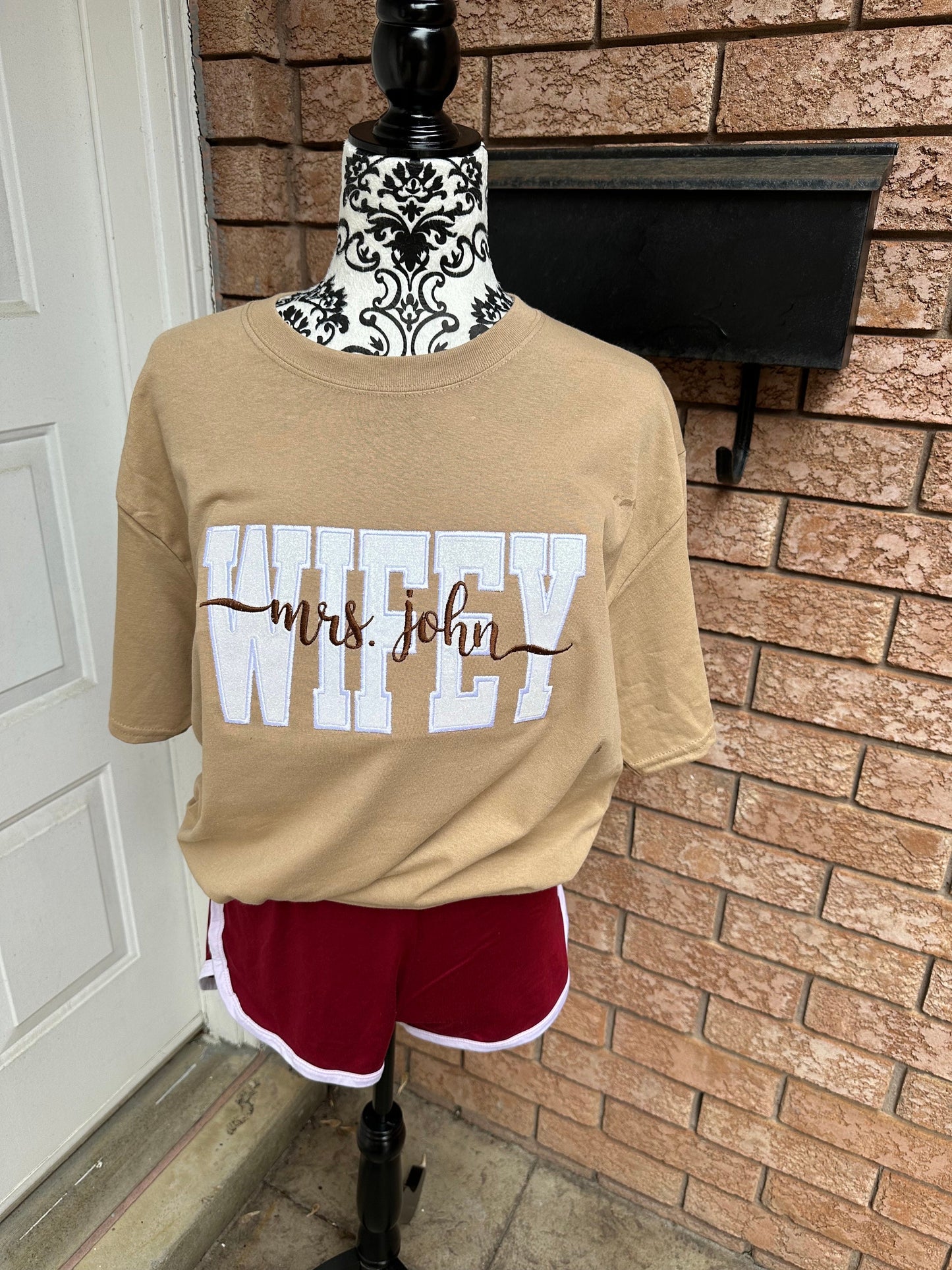 Personalized Embroidered Wifey Sweatshirt | Custom last name Sweatshirt | Bridal Sweatshirt | Engagement Sweatshirt | Bride|Glitter|Wifey