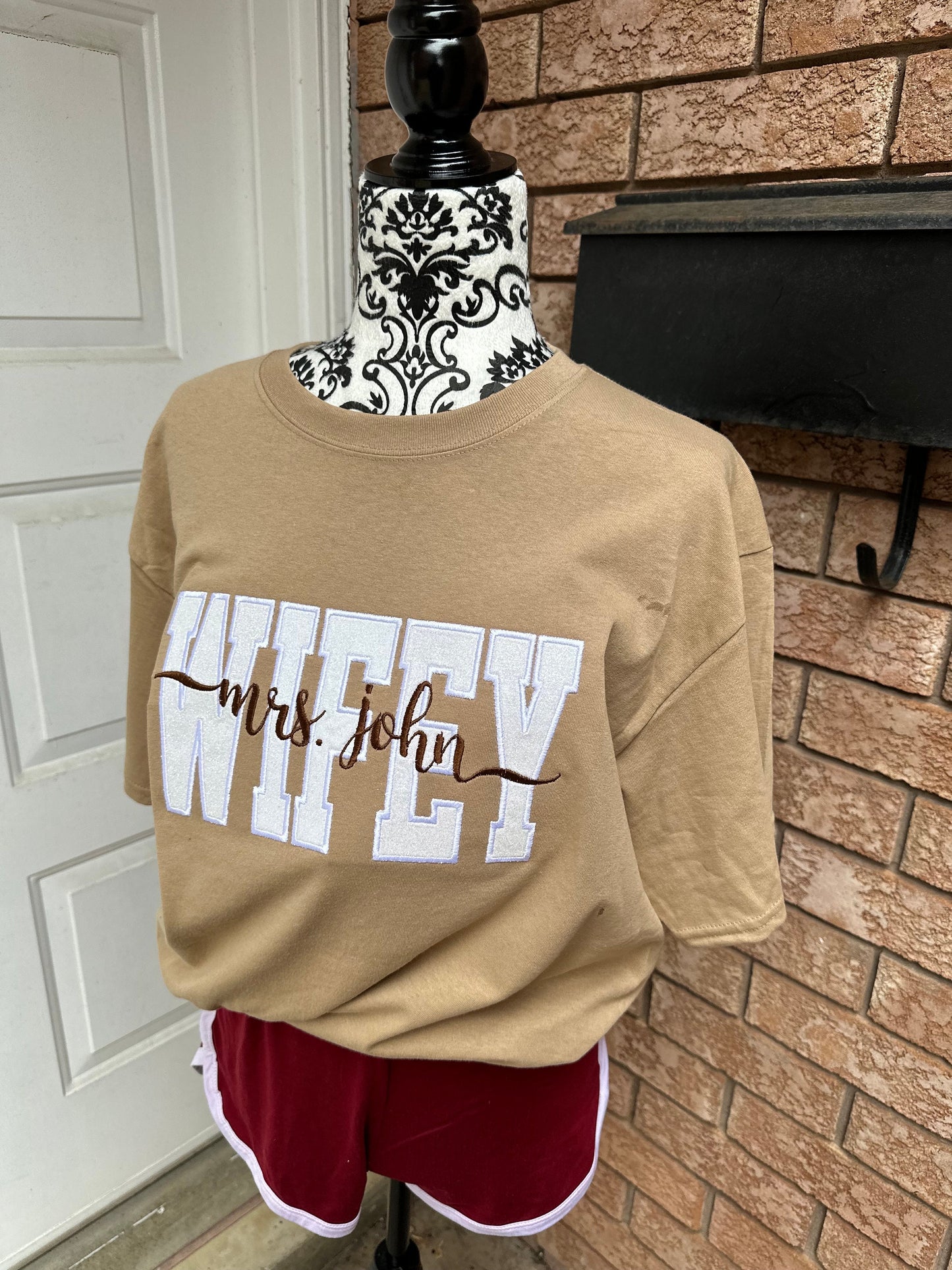 Personalized Embroidered Wifey Sweatshirt | Custom last name Sweatshirt | Bridal Sweatshirt | Engagement Sweatshirt | Bride|Glitter|Wifey