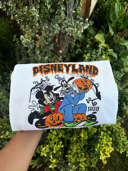 Vintage-Inspired Halloween Duo Crewneck – Pumpkin Patch Embroidered Sweatshirt (Est. 1928)